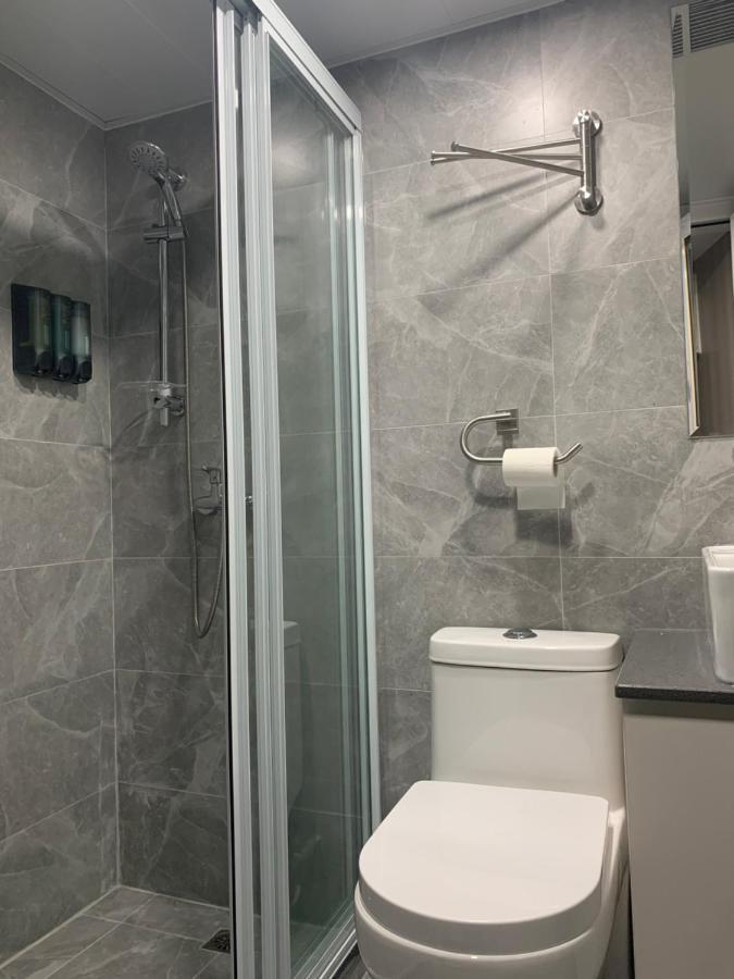 J Hotel Гонконг Экстерьер фото